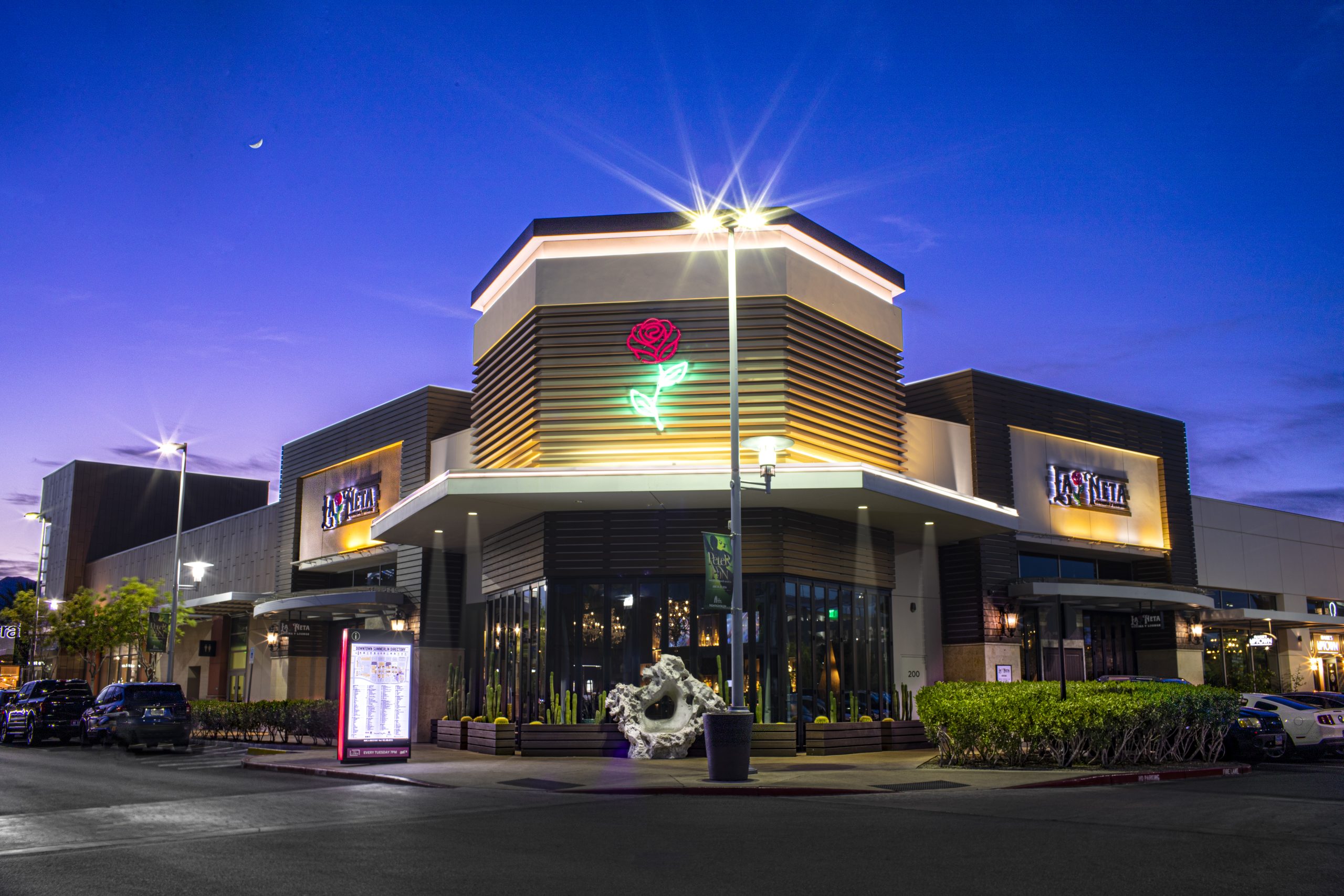 Exterior of La Neta Mexican restaurant in Downtown Summerlin, Las Vegas — home of the best cheesy breakfast potatoes with crispy sautéed potatoes, onions, melted cheese, and chipotle crema.