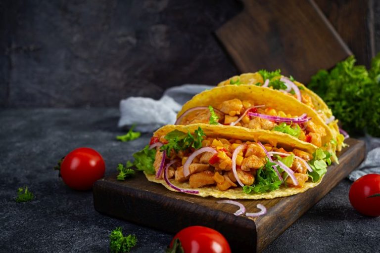 Fresh Grilled Chicken taco served at La Neta in Las Vegas with vibrant toppings, perfect for anyone searching for flavorful grilled chicken tacos nearby