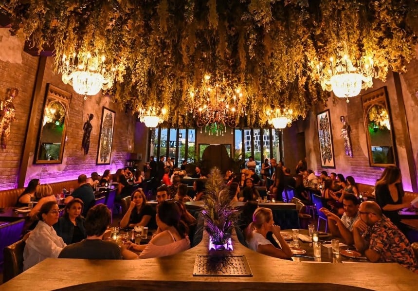birthday dining spots create unforgettable group experiences