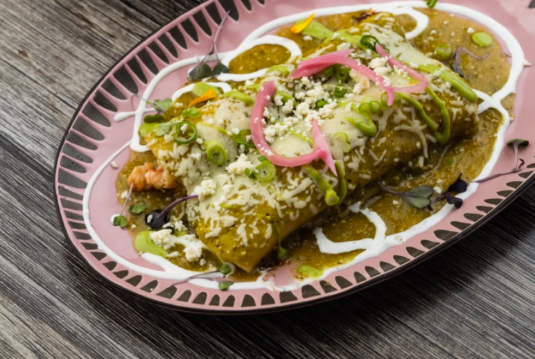 where to dine in downtown summerlin for a top evening experience